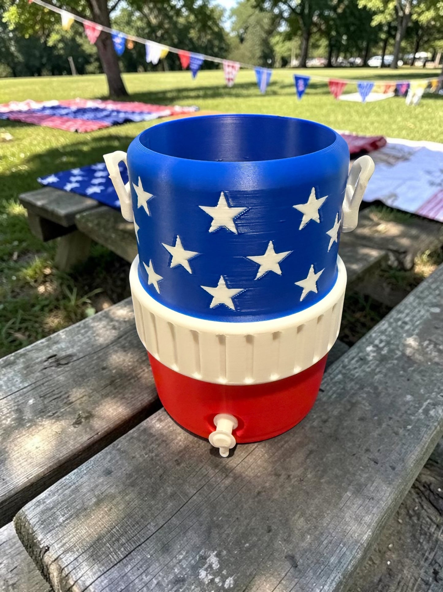 Patriotic Igloo Koozie